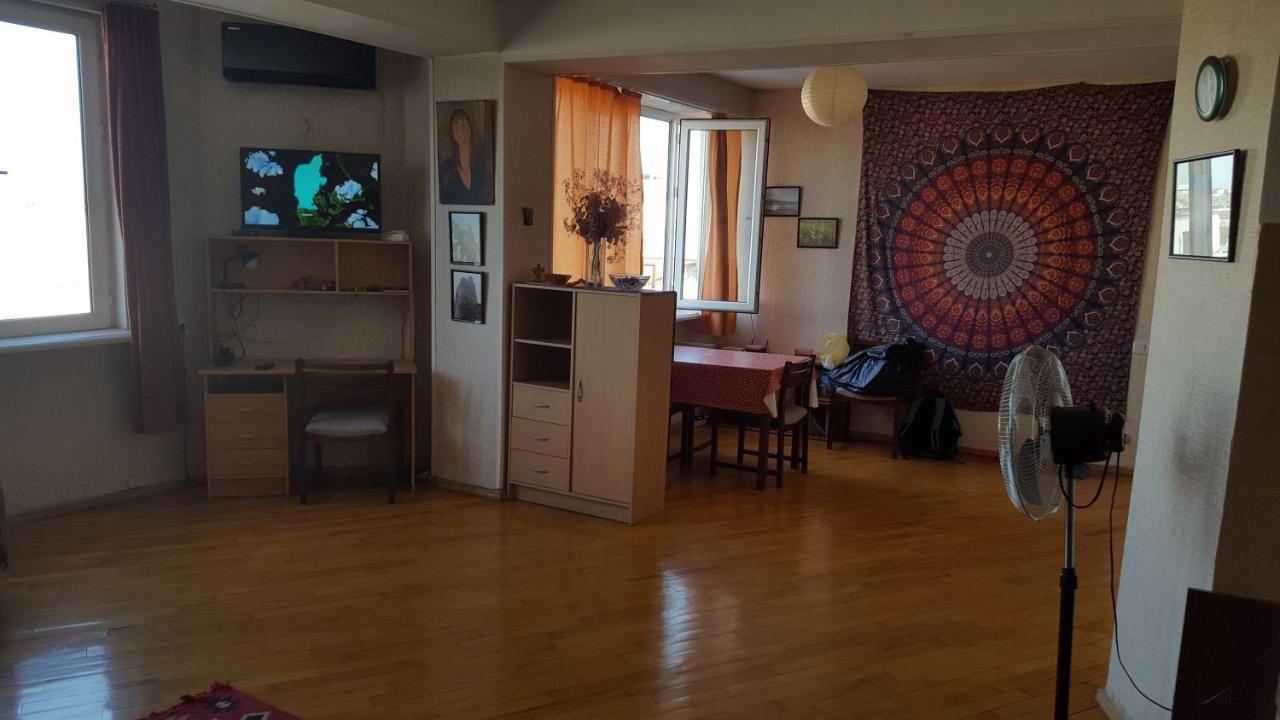 Good Apartment Tbilisi Ngoại thất bức ảnh